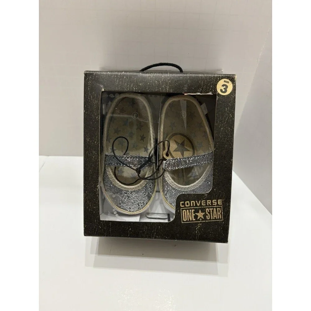NEW Converse One Star Crib Dance Shoes, Soft Sole‎ Size 3 (US) With Box